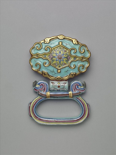 粉彩松石色描金帶板