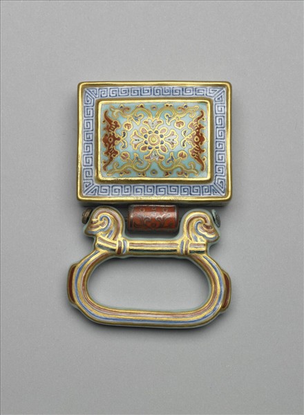 粉彩番蓮紋描金帶板