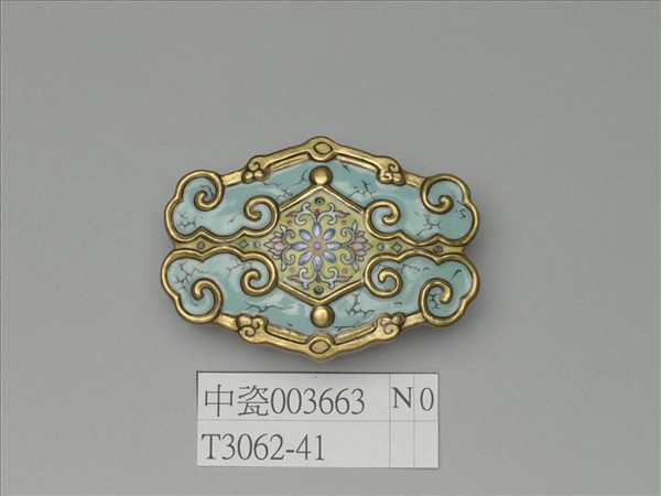 粉彩松石色描金帶板