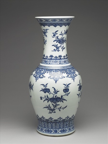 青花折枝花果紋瓶