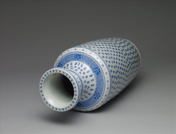 青花百壽紋盤口瓶