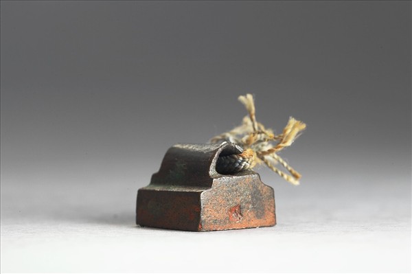 「鳴珂私印」銅印