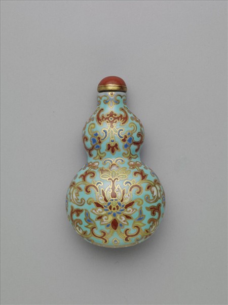 粉彩湖綠地纏枝花卉紋葫蘆式鼻煙壺