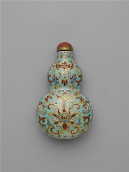 粉彩湖綠地纏枝花卉紋葫蘆式鼻煙壺