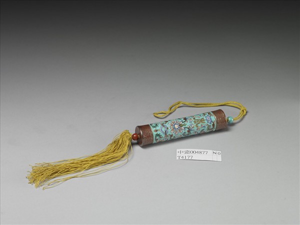 粉彩湖綠地纏枝花卉紋牙籤筒