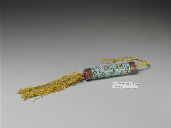 粉彩湖綠地纏枝花卉紋牙籤筒