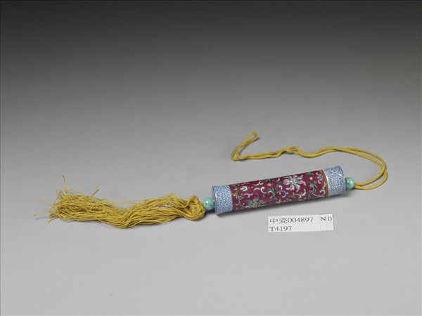 粉彩紅地纏枝花卉紋牙籤筒