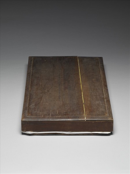 粉彩湖綠地纏枝花卉瓷牙籤筒