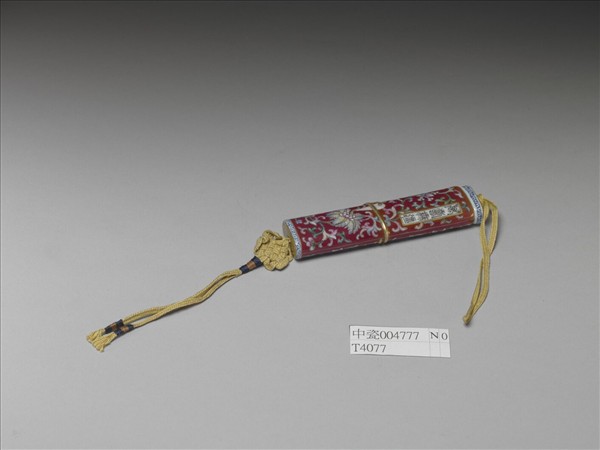 粉彩紅地纏枝花卉紋牙籤筒