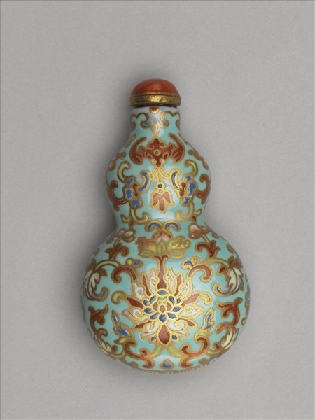 粉彩湖綠地纏枝花卉紋葫蘆式鼻煙壺