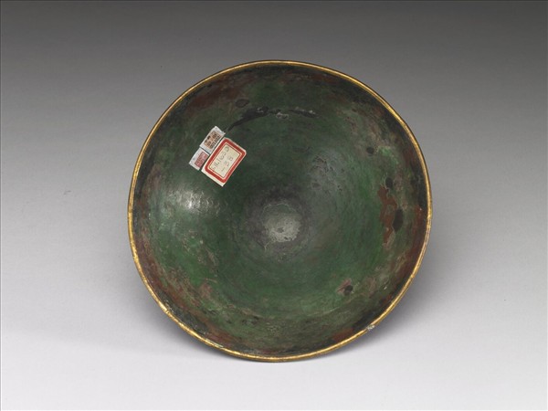 金扣銅茶盞附紫檀嵌金銀絲盞托