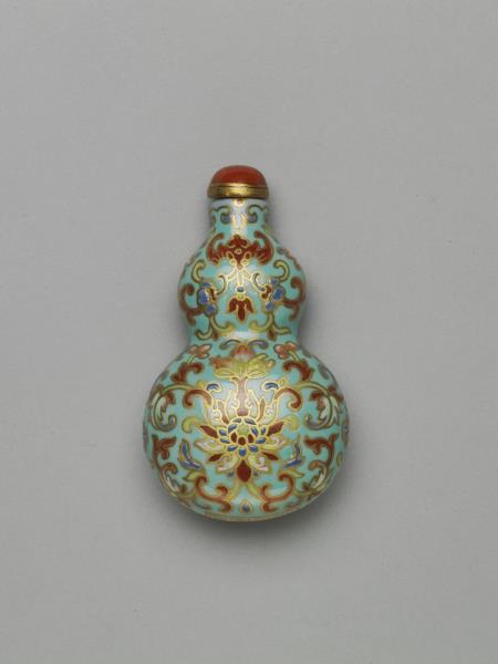 粉彩湖綠地纏枝花卉紋葫蘆式鼻煙壺