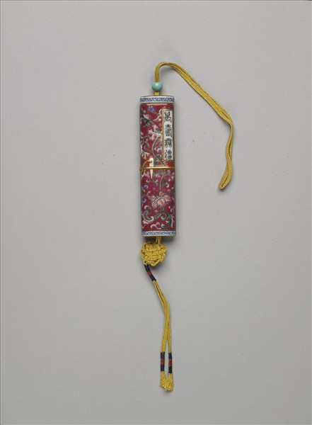 粉彩紅地纏枝花卉紋牙籤筒