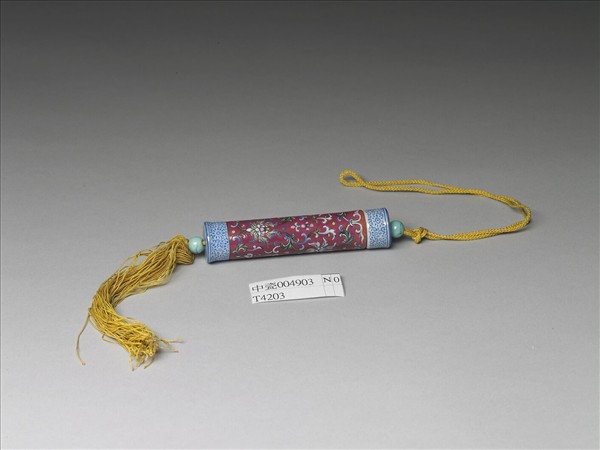 粉彩紅地纏枝花卉紋牙籤筒