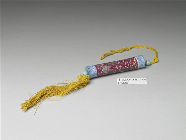 粉彩紅地纏枝花卉紋牙籤筒