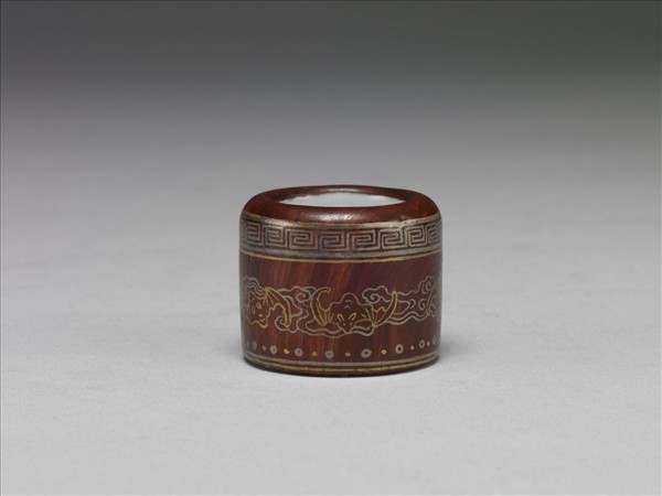 仿木紋釉瓷扳指