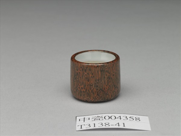 仿木紋釉瓷扳指