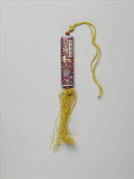 粉彩紅地纏枝花卉紋牙籤筒