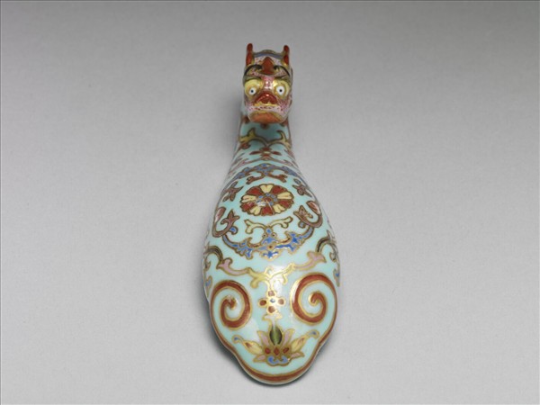 粉彩湖綠地福壽花卉紋龍首帶鈎