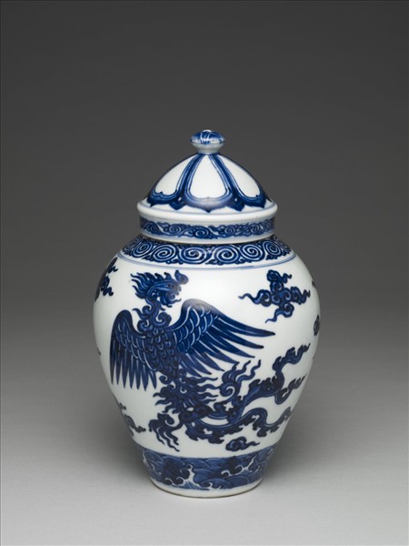 青花雲鳳紋蓋罐