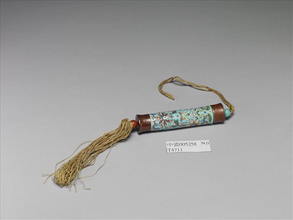 粉彩湖綠地纏枝花卉紋牙籤筒