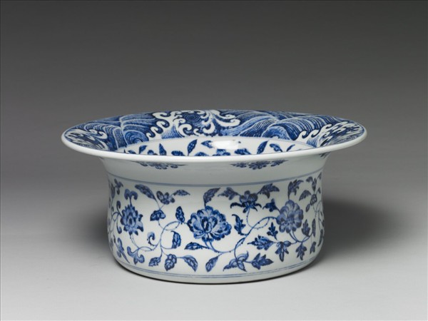 青花水波花卉紋折沿洗