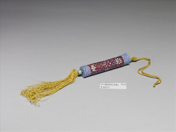 粉彩紅地纏枝花卉紋牙籤筒