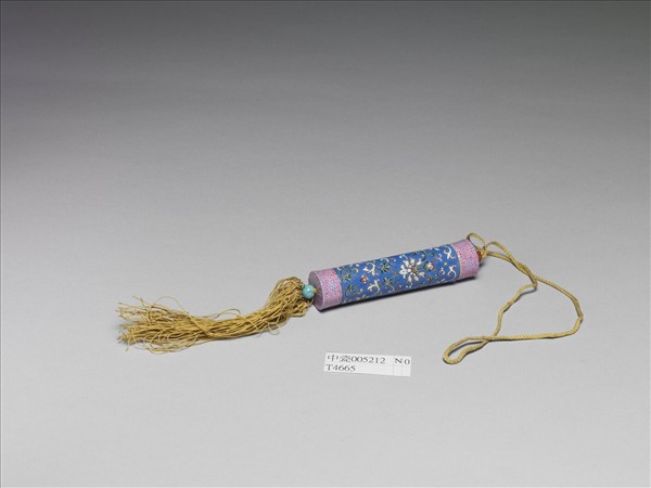 粉彩藍地纏枝花卉紋牙籤筒