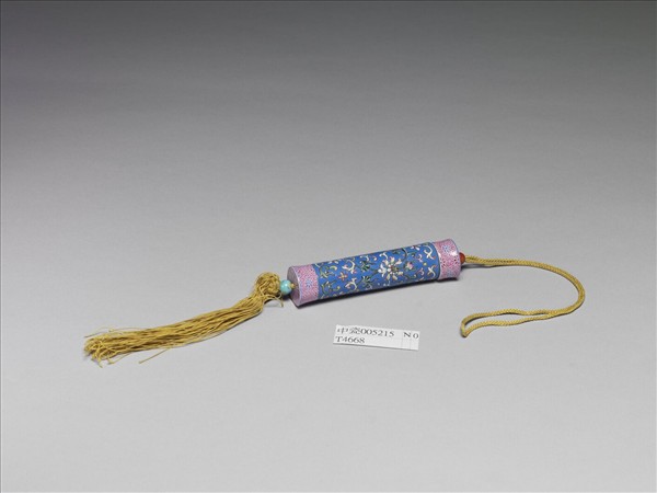 粉彩藍地纏枝花卉紋牙籤筒