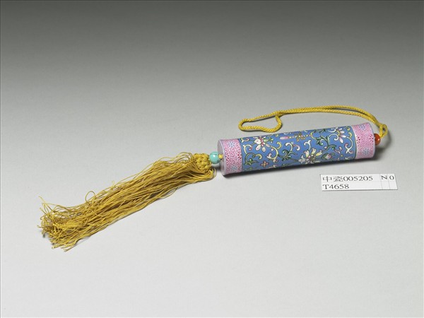 粉彩藍地纏枝花卉紋牙籤筒