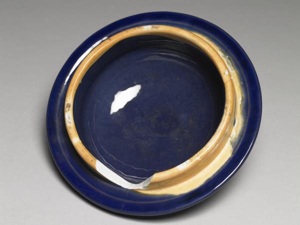 霽青釉雙獸首蓋罐