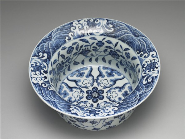 青花水波花卉折沿洗