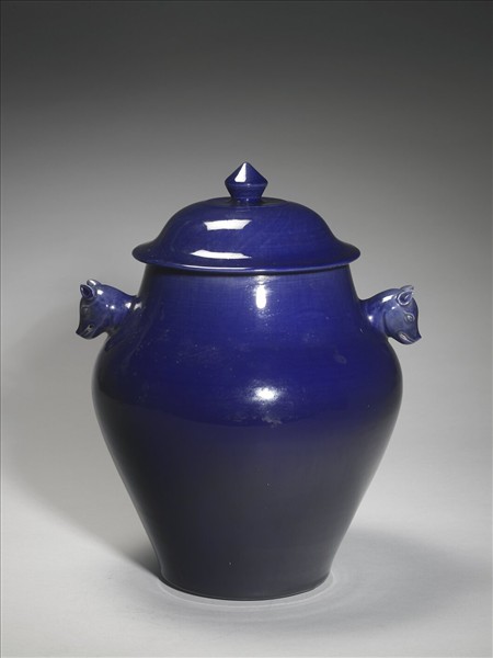 霽青釉獸耳蓋罐