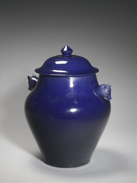 霽青釉獸耳蓋罐