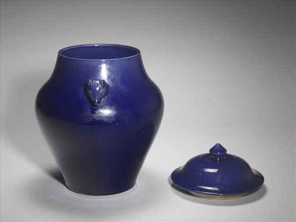 霽青釉獸耳蓋罐