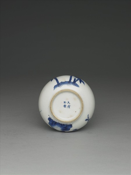 青花梅竹雙清渣斗