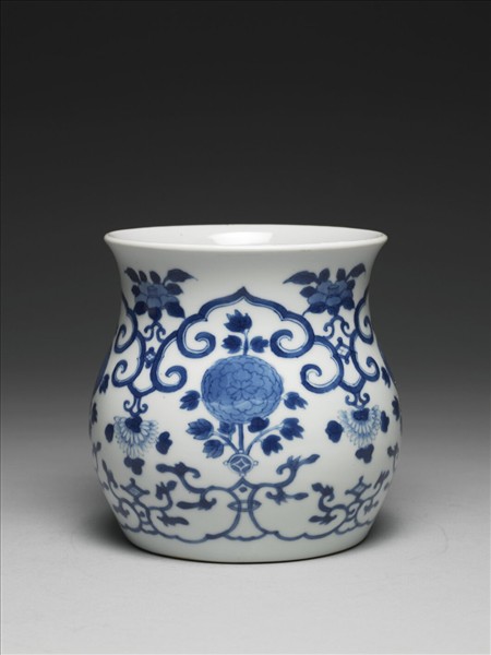 青花如意花卉紋罐（朗唫閣款）