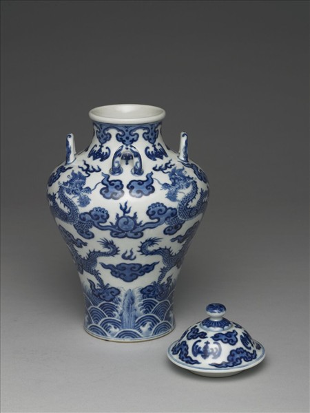 青花龍紋四繫蓋罐