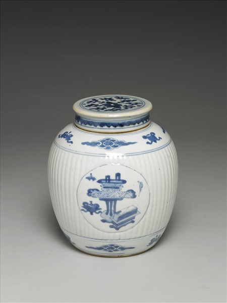 青花博古圖蓋罐