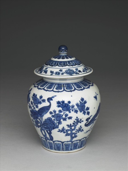 青花花鳥紋蓋罐