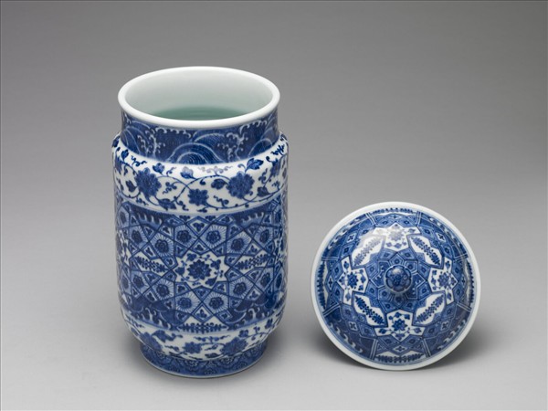 青花幾何紋壯罐