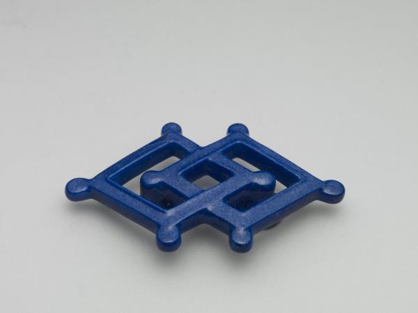 霽青釉方勝形帶扣