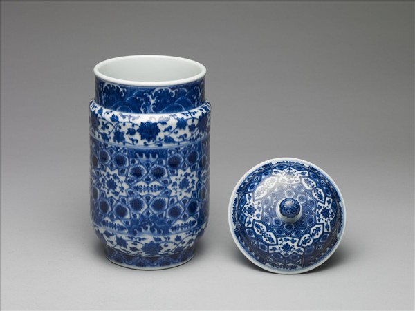 青花幾何紋壯罐