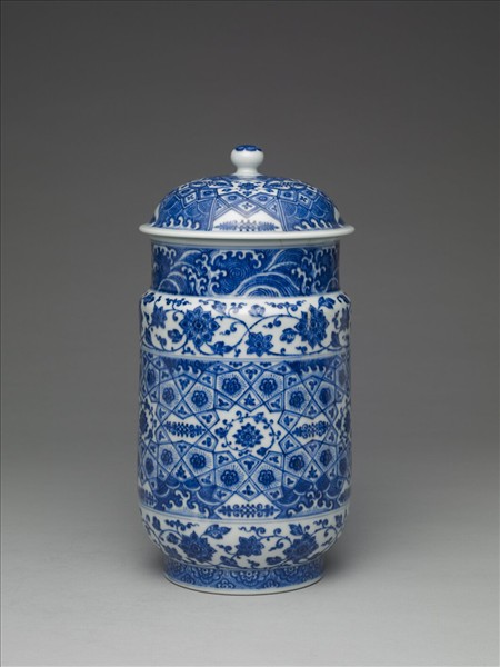 青花幾何紋壯罐