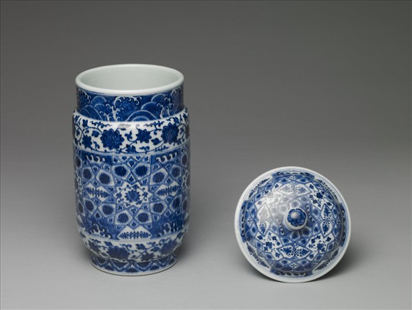 青花幾何紋壯罐