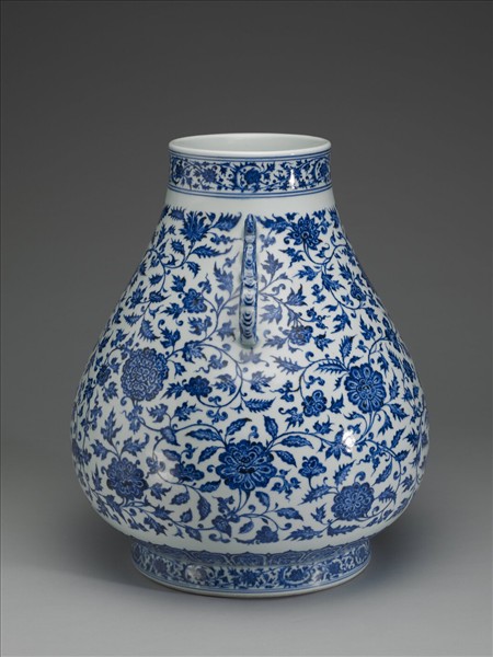 青花花卉紋天祿尊