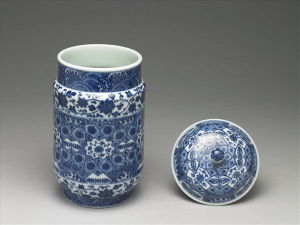 青花幾何紋壯罐