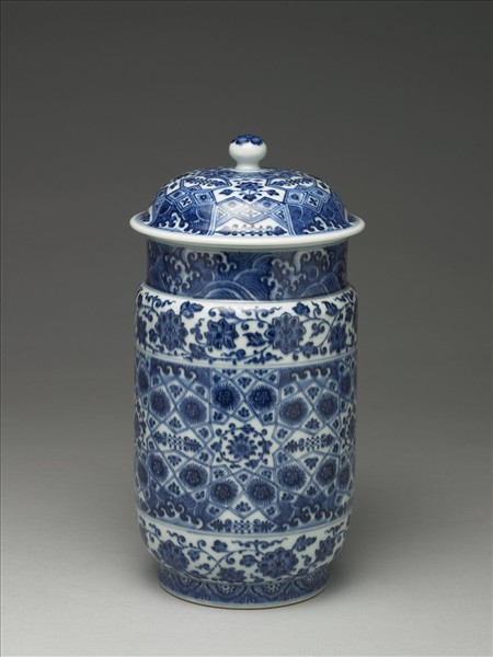 青花幾何紋壯罐