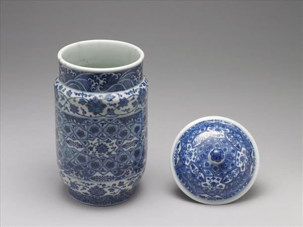 青花幾何紋壯罐