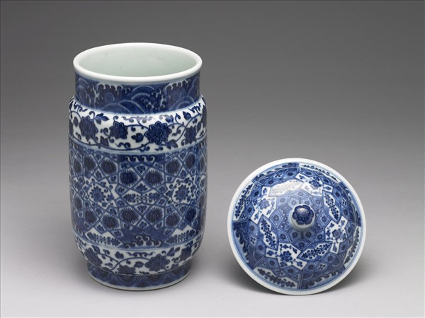 青花幾何紋壯罐